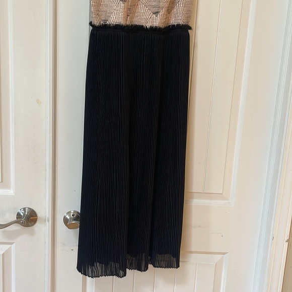 Morgan Carper Nomad dress. - Picture 5 of 6